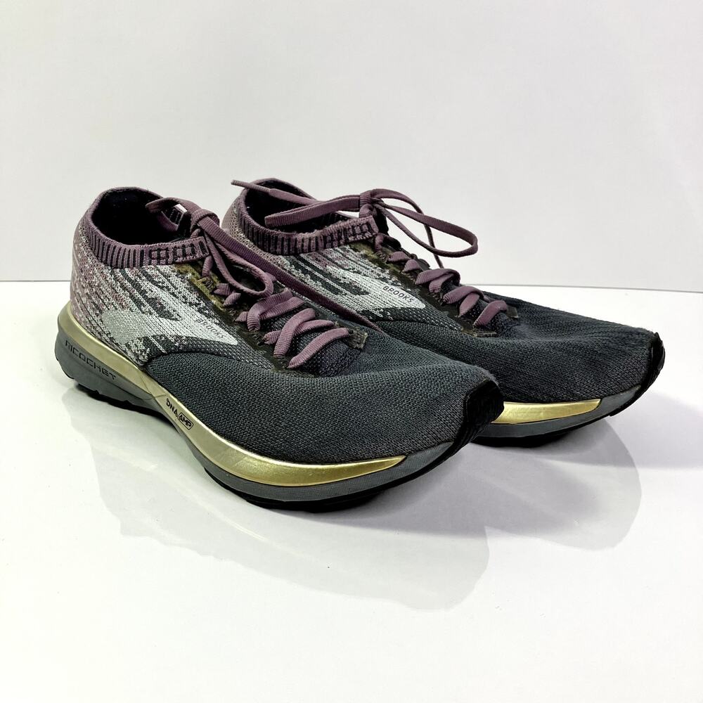 Brooks Ricochet Running Shoes Womens 9 Athletic Gym Sneakers Gray Purple